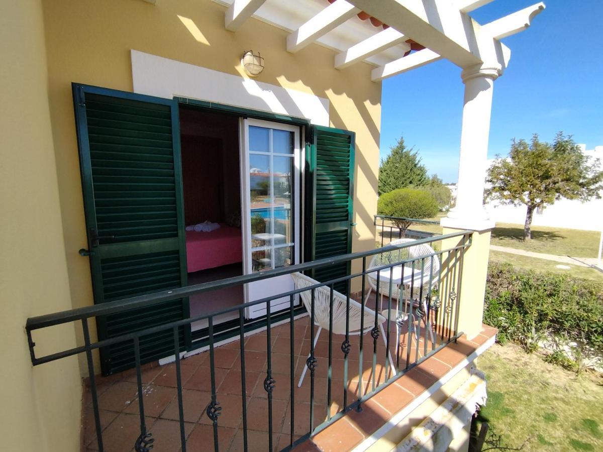 1D Areias De Porches, Pool & A/C - Casas & Papeis Apartment Armação de Pêra Екстериор снимка